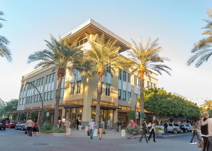 Apartment Luxury Vacation By Meridian Condoresorts Scottsdale